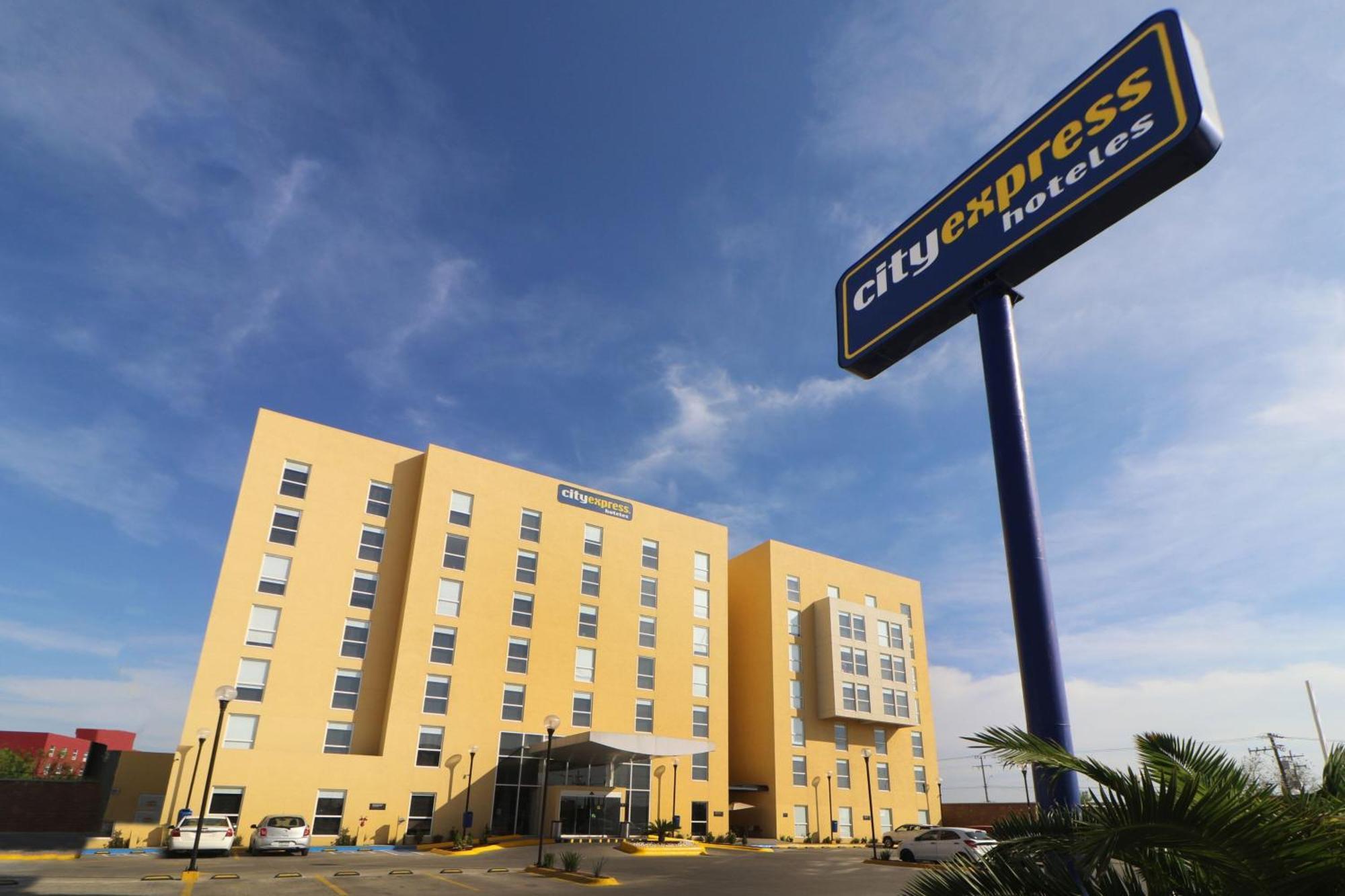 City Express By Marriott Piedras Negras Exteriör bild